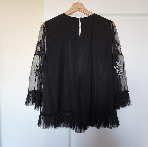 Anthropologie Daria Embroidered Black and Floral Top by Ranna Gill - Picture 8 of 9